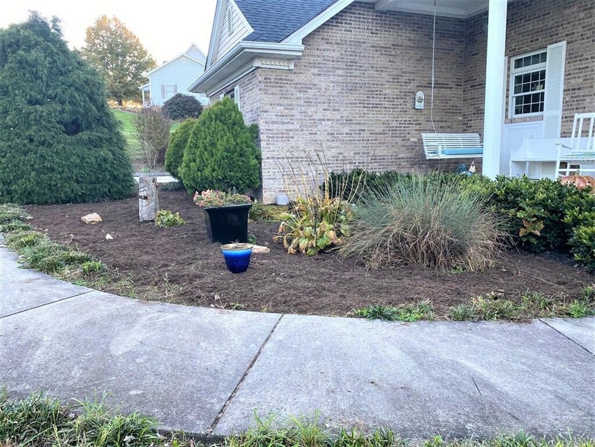 Photo #4: 33641 Spring Hill Drive