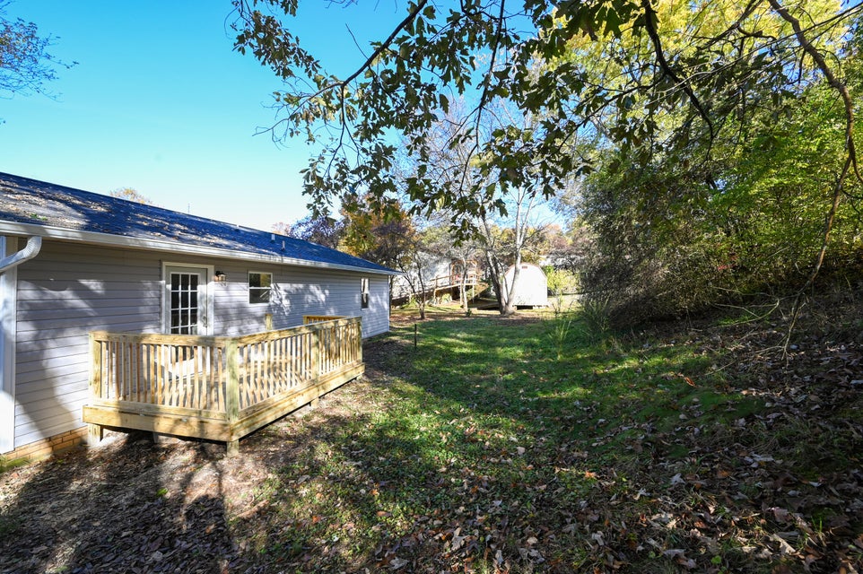Photo #29: 337 Hemlock Street