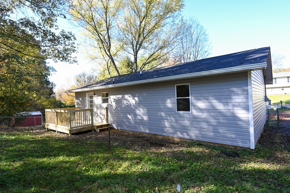 Photo #31: 337 Hemlock Street