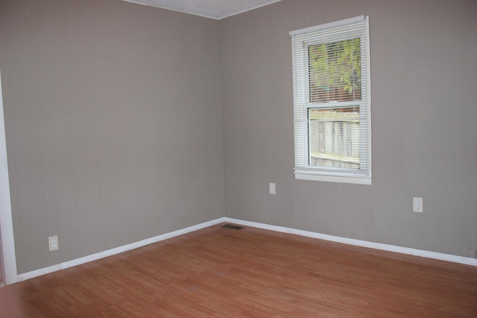 Photo #9: 5925 Mustang Drive