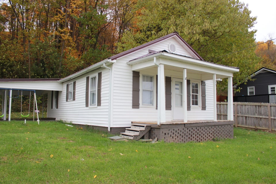 Photo #3: 5925 Mustang Drive