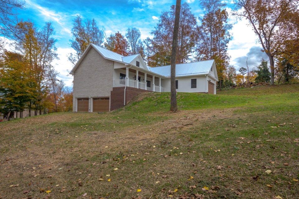 Photo #5: 152 Stafford Road