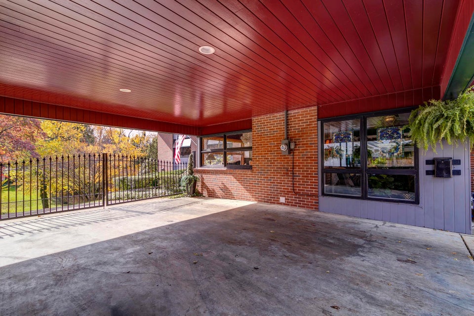 Photo #42: 1416 Crescent Drive