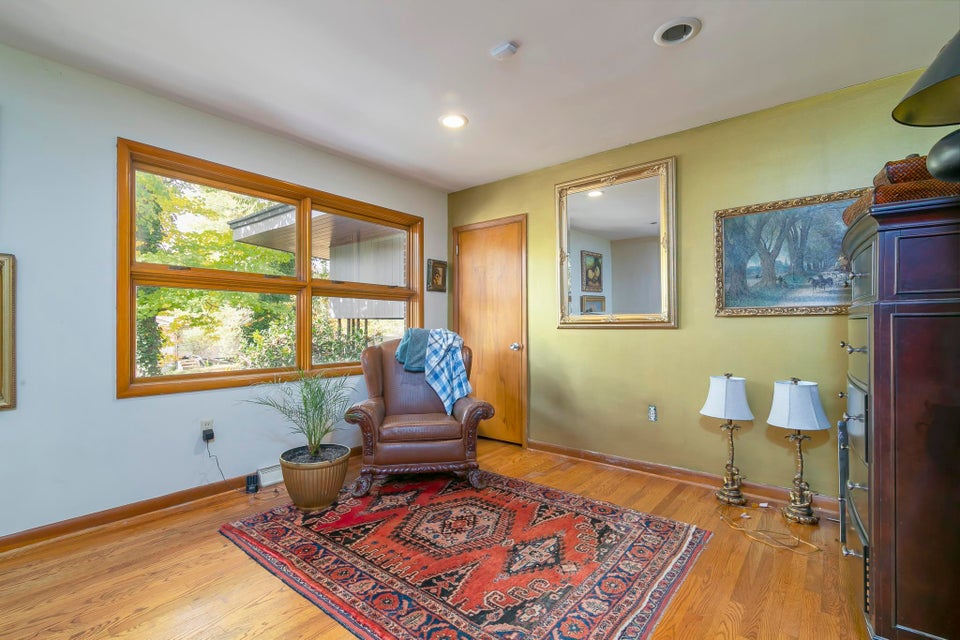 Photo #18: 1416 Crescent Drive