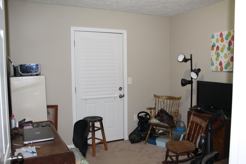 Photo #10: 1127 Rosella Dr Drive