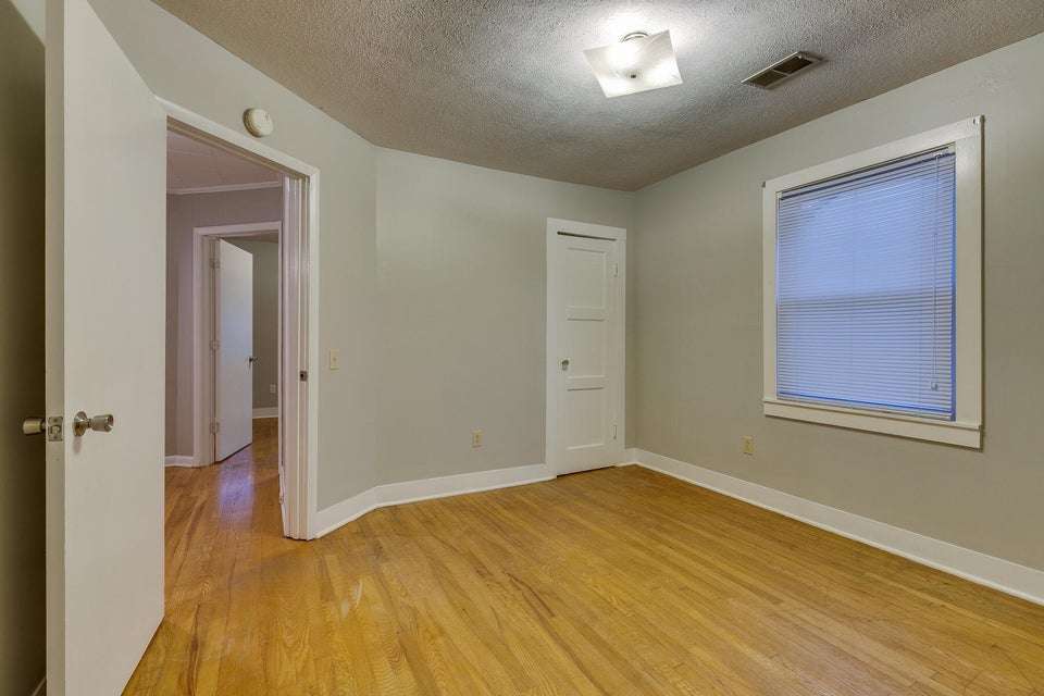 Photo #21: 1640 Jefferson Avenue