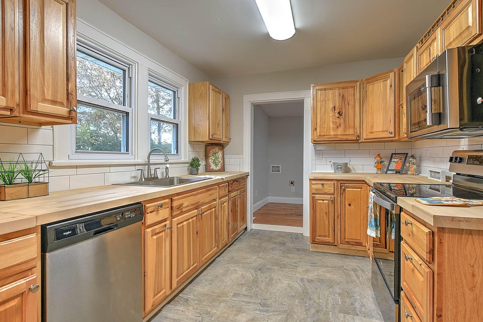 Photo #12: 1216 Kentucky Avenue