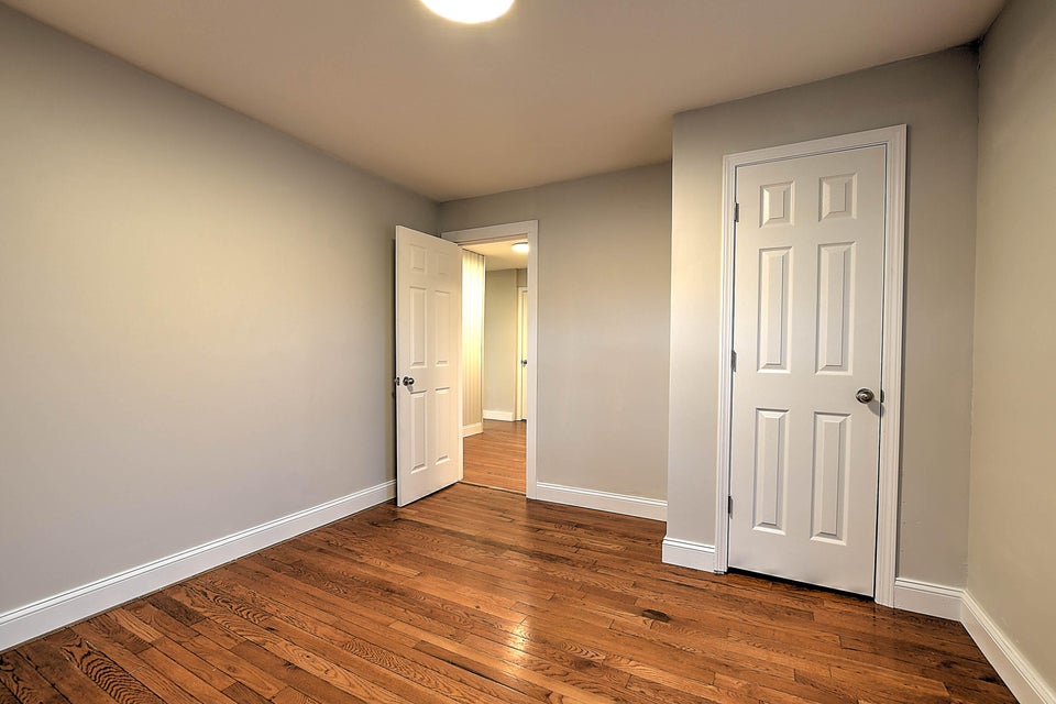 Photo #23: 1216 Kentucky Avenue