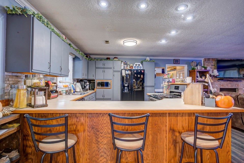Photo #23: 345 Stockyard Road
