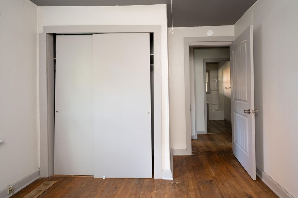 Photo #15: 705 Sunnyview Drive