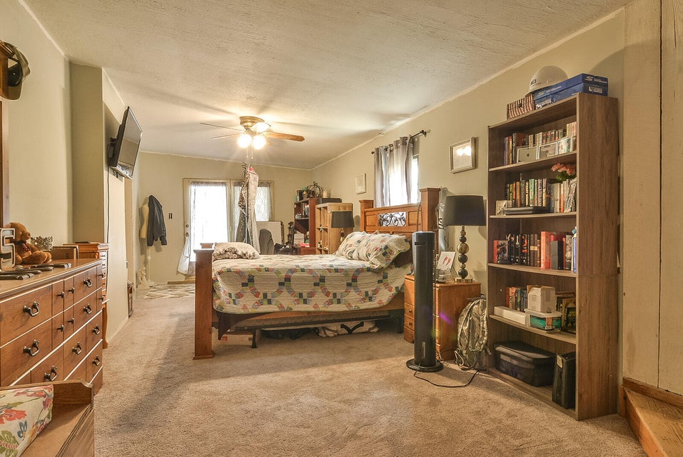Photo #27: 201 Chadwell Road