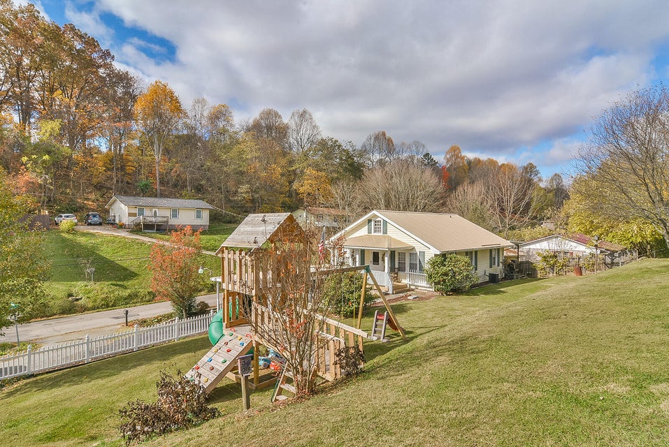 Photo #35: 201 Chadwell Road