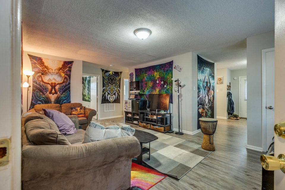 Photo #12: 115 Townview Estates Drive