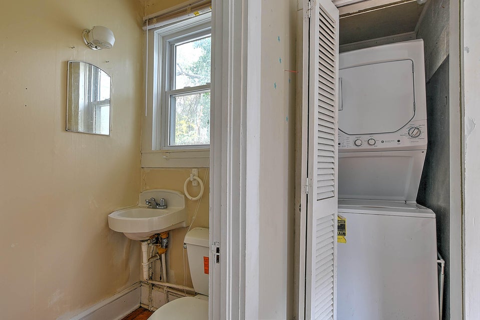 Photo #14: 921 Myrtle Street