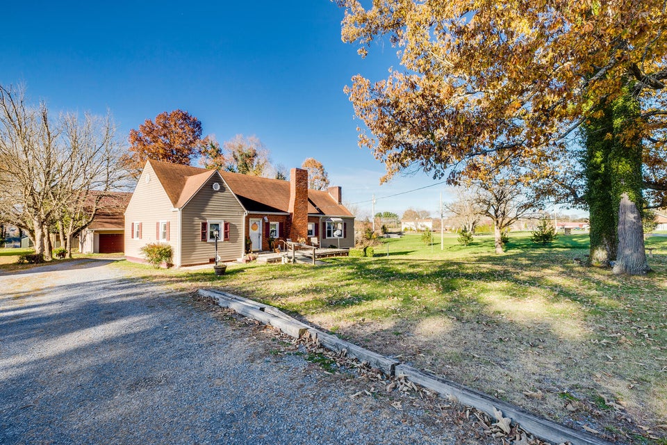 Photo #3: 801 Austin Springs Road