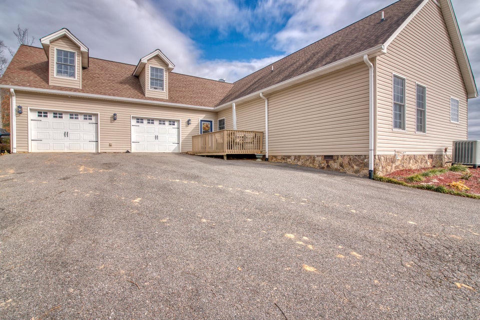 Photo #4: 18348 Buffalo Pond Rd Road