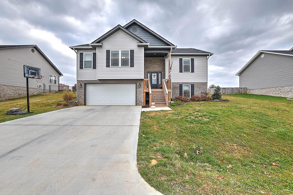 Photo #32: 1338 Lemongrass Drive