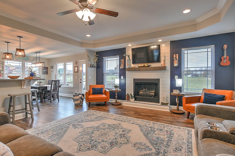 Photo #4: 1338 Lemongrass Drive
