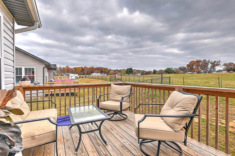 Photo #27: 1338 Lemongrass Drive