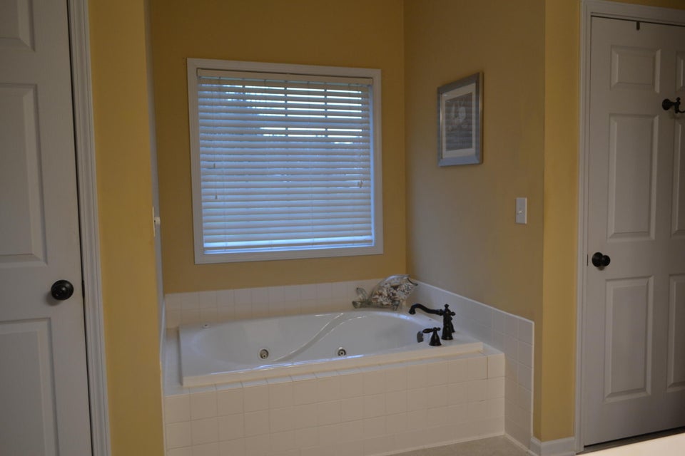 Photo #27: 20293 Millbrook Drive