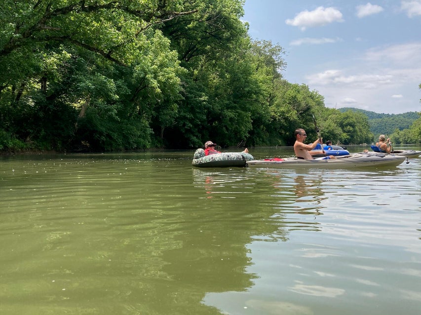 Photo #2: 1750 Clinch River Highway