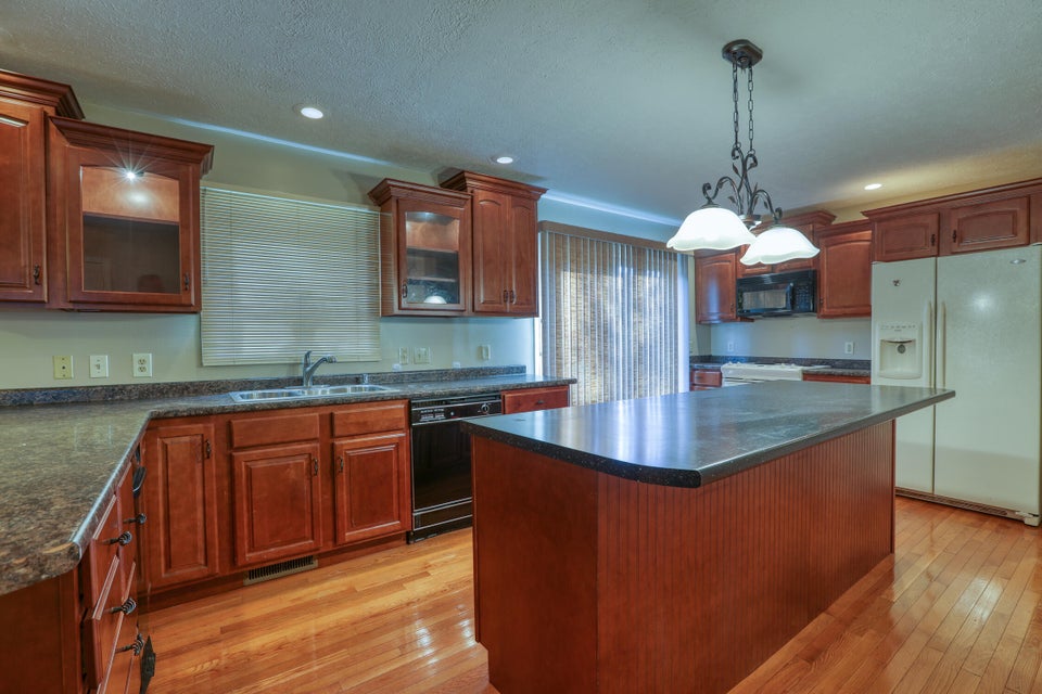 Photo #23: 1012 Centerbrook Circle