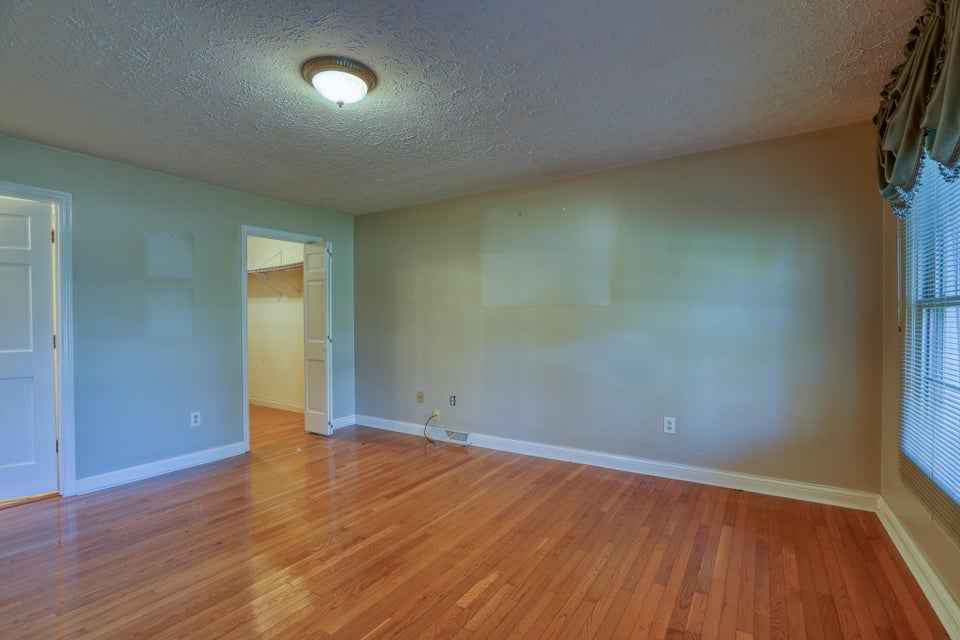 Photo #38: 1012 Centerbrook Circle