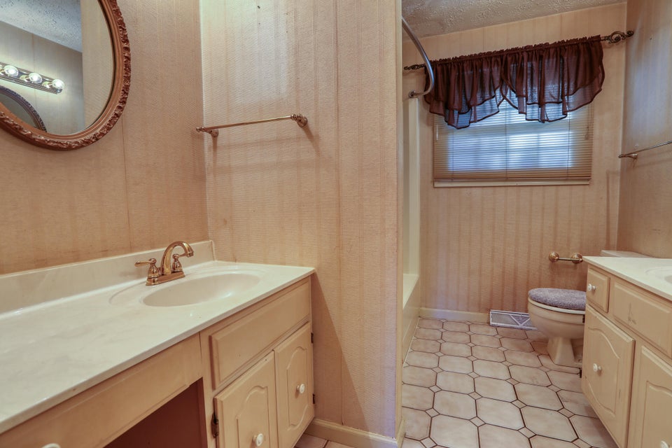 Photo #40: 1012 Centerbrook Circle