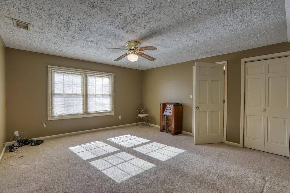 Photo #47: 1012 Centerbrook Circle
