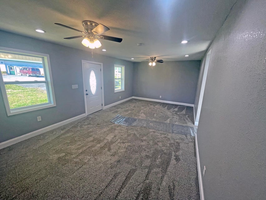 Photo #7: 4105 Sullivan Gardens Drive