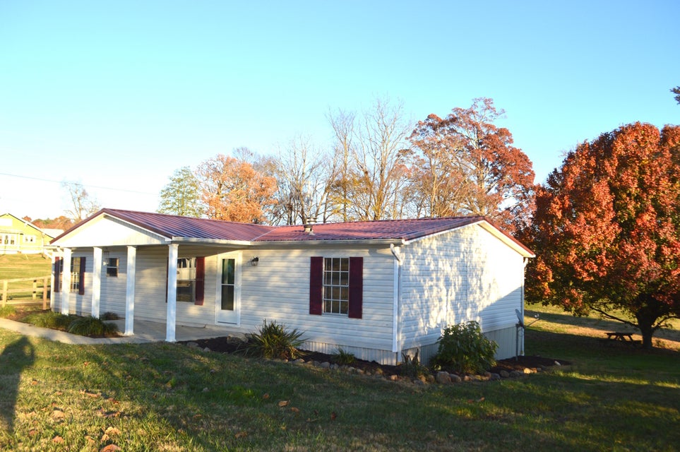 Photo #4: 169 West Allens Bridge Road