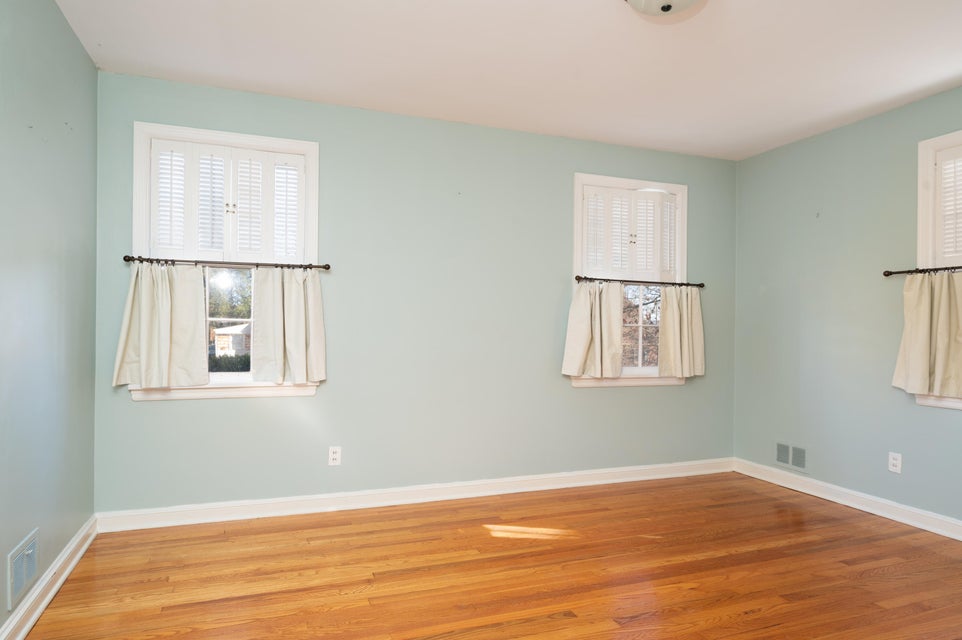 Photo #16: 824 Fairmont Avenue