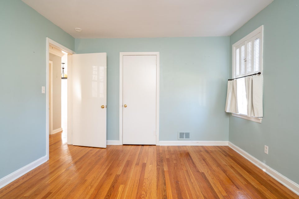 Photo #18: 824 Fairmont Avenue