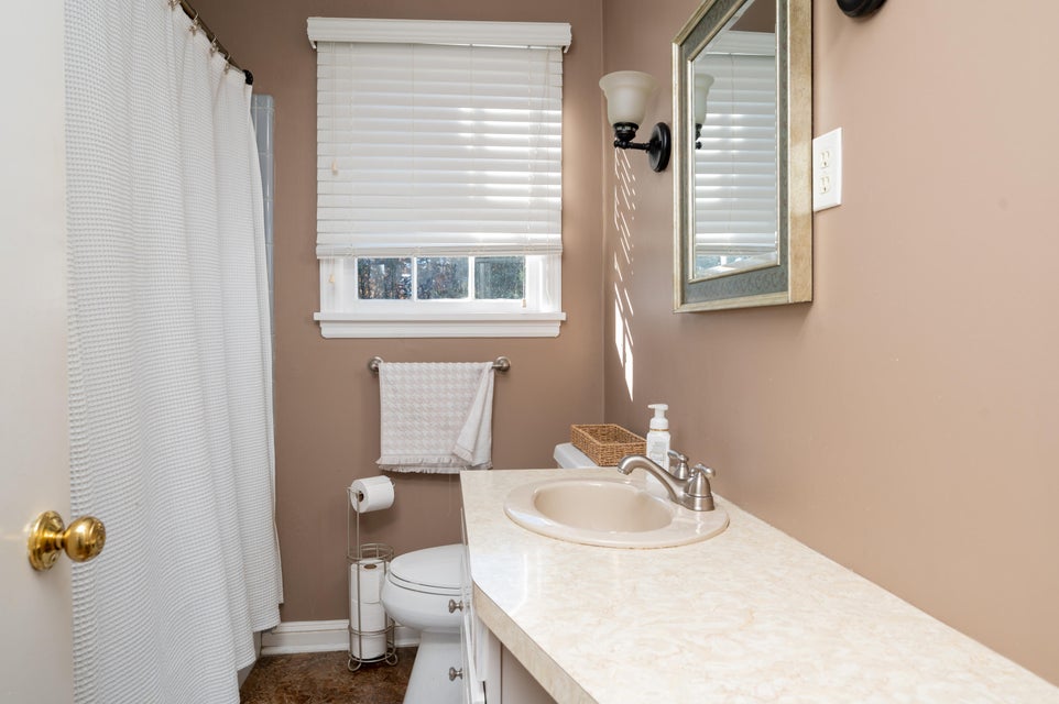 Photo #19: 824 Fairmont Avenue
