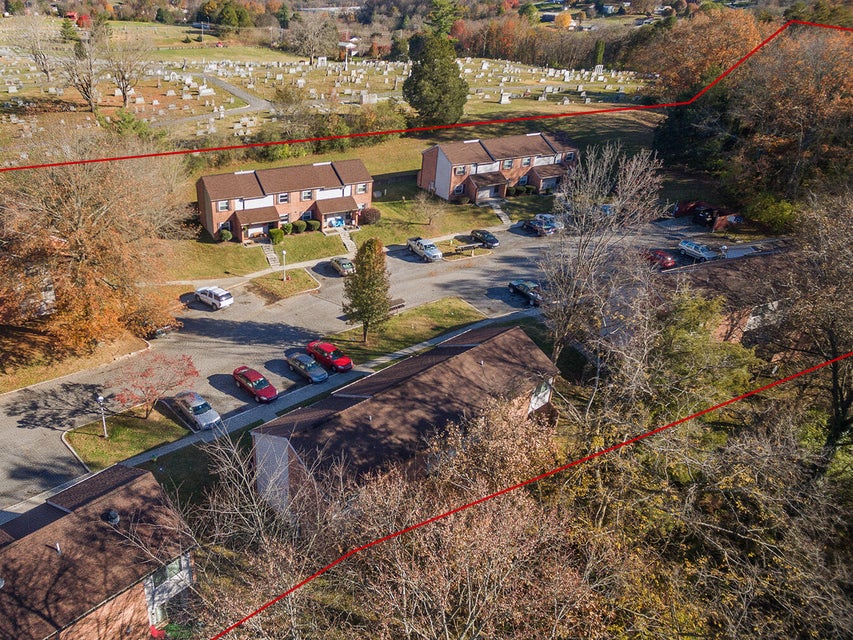 Photo #9: 405 Bicentennial Way