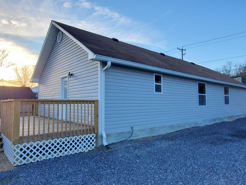 Photo #35: 4105 Sullivan Gardens Drive