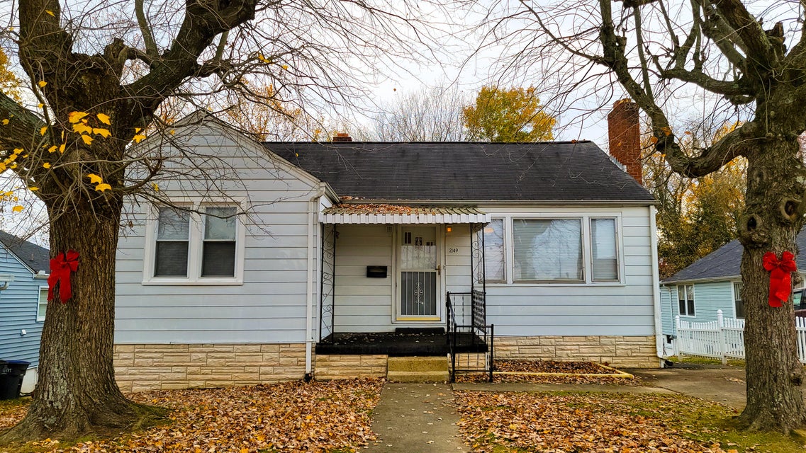 Photo #49: 2149 Stadium Drive