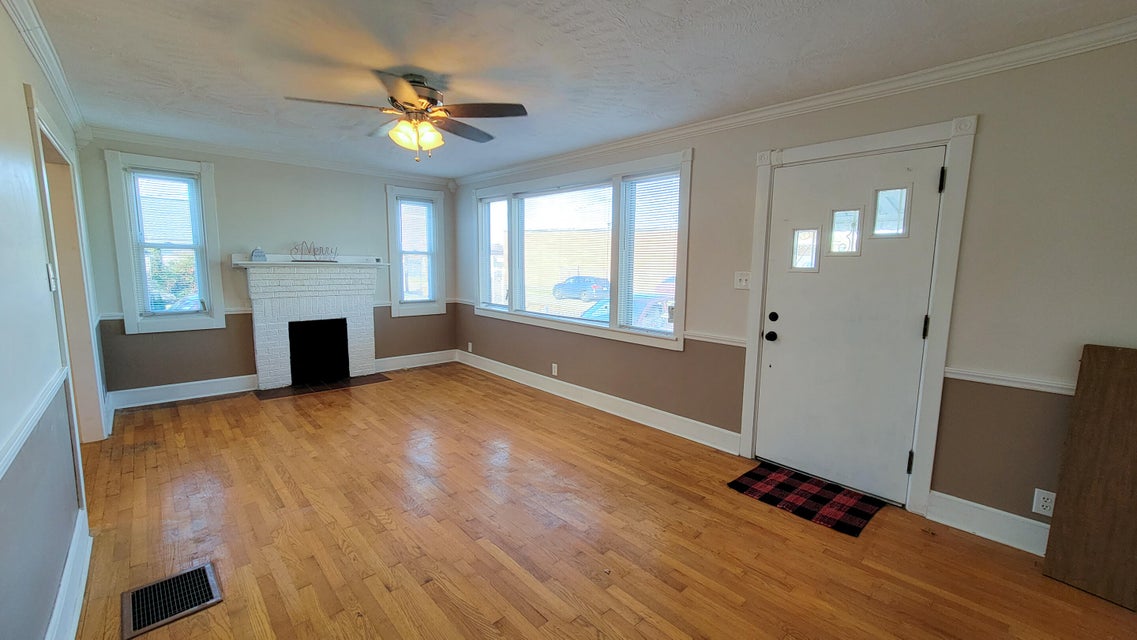 Photo #2: 2149 Stadium Drive