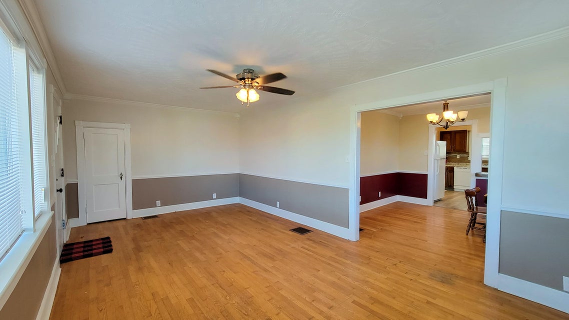 Photo #6: 2149 Stadium Drive