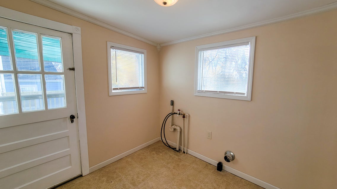 Photo #17: 2149 Stadium Drive