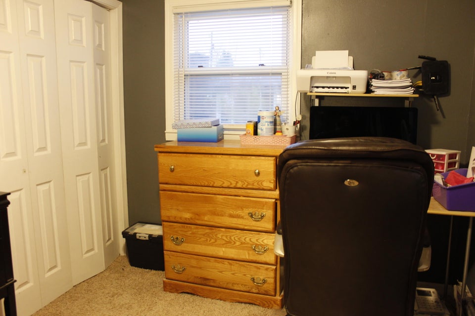 Photo #32: 2235 Morrison Avenue