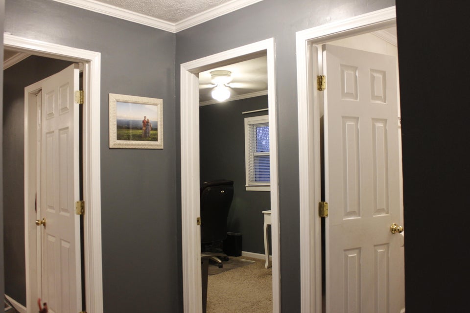 Photo #28: 2235 Morrison Avenue
