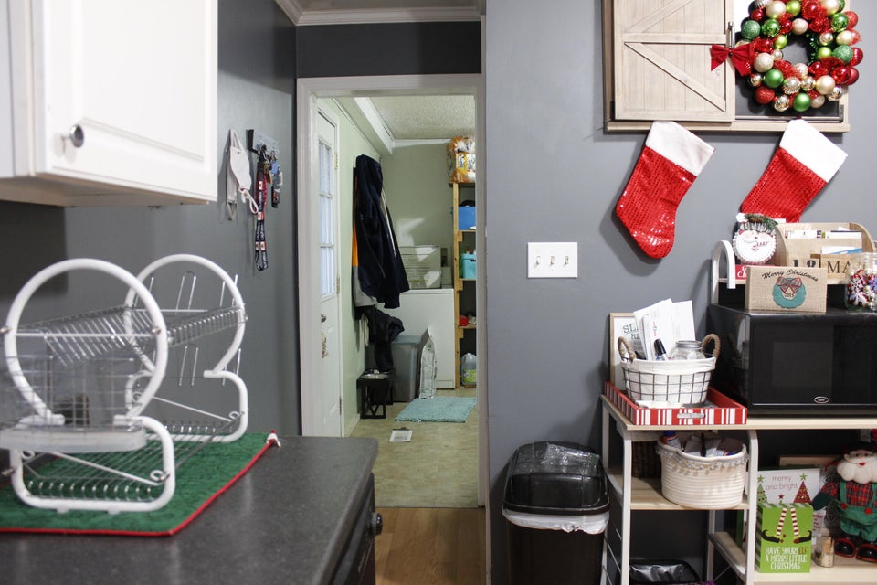 Photo #18: 2235 Morrison Avenue