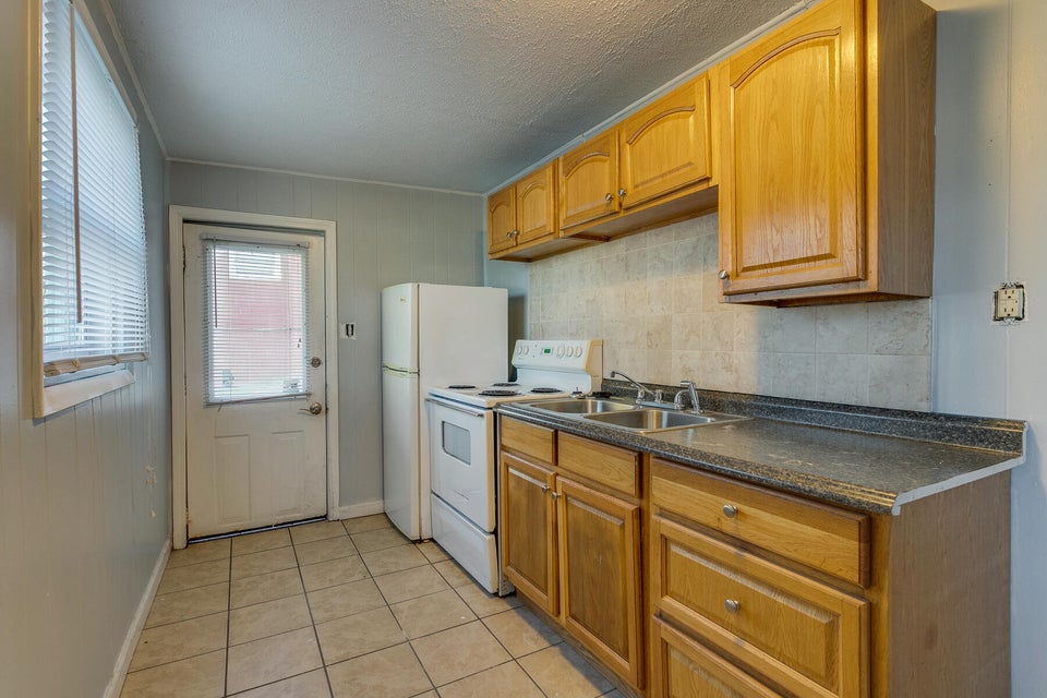 Photo #13: 210 W Locust Street