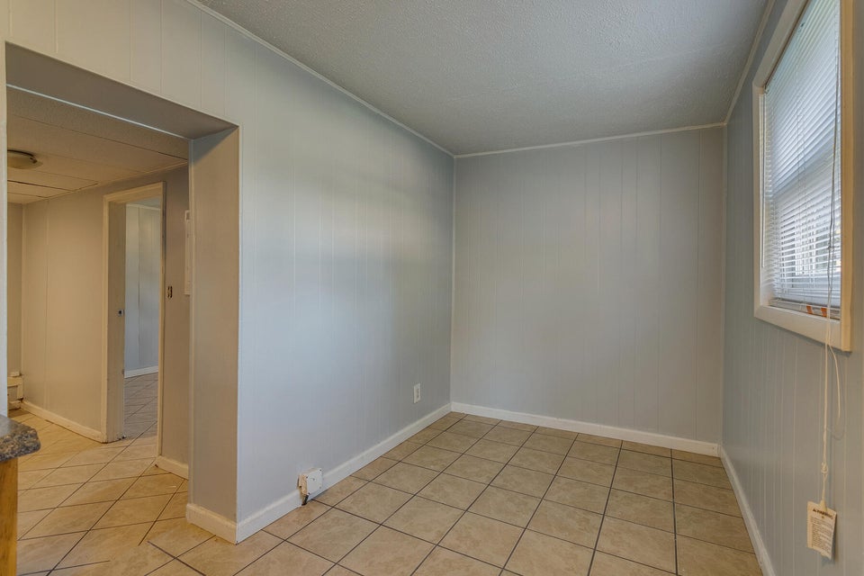 Photo #14: 210 W Locust Street