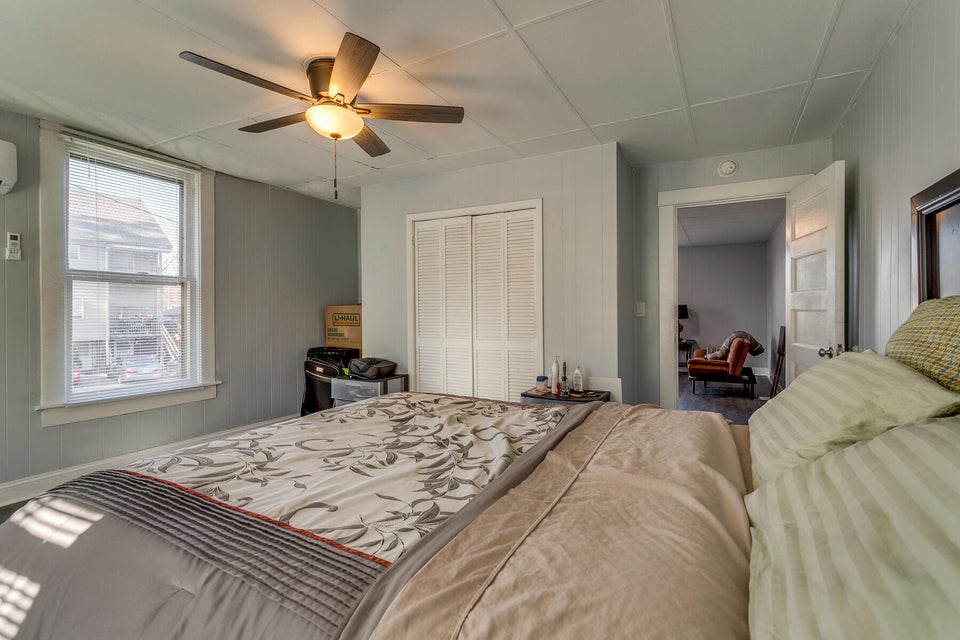 Photo #37: 210 W Locust Street