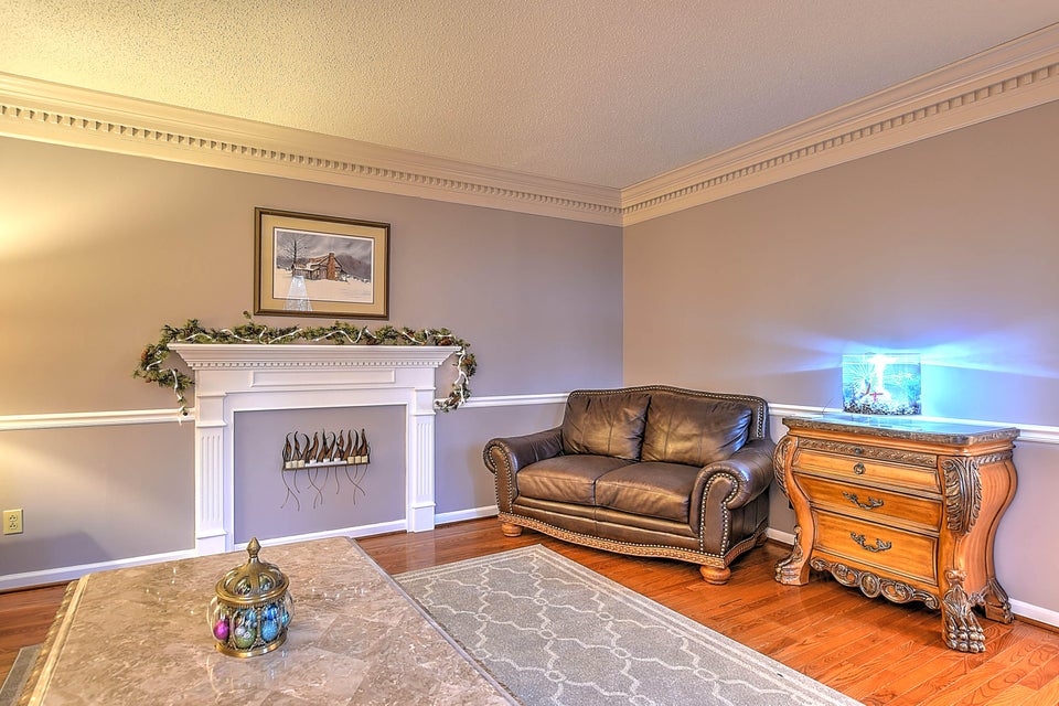 Photo #10: 23491 Walden Road