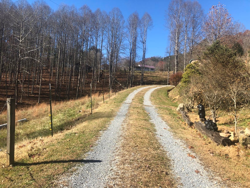 Photo #26: 155 Stout Hollow Road