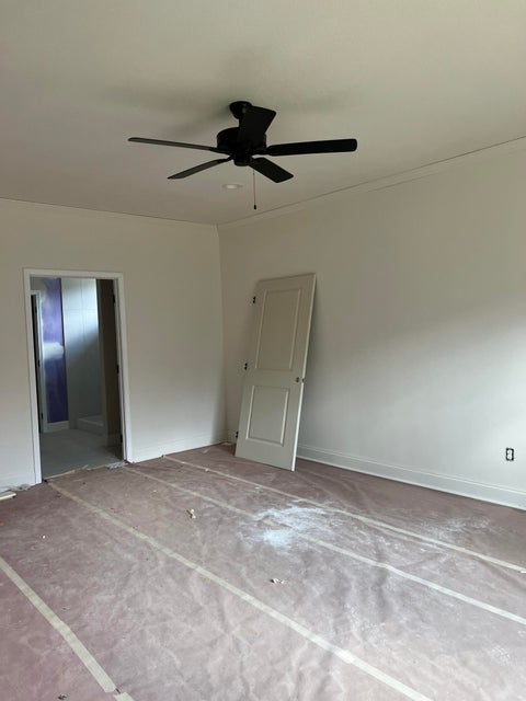 Photo #5: 705 Gardenia Drive