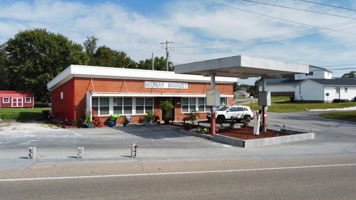Photo #2: 3536-3538 Walnut Street